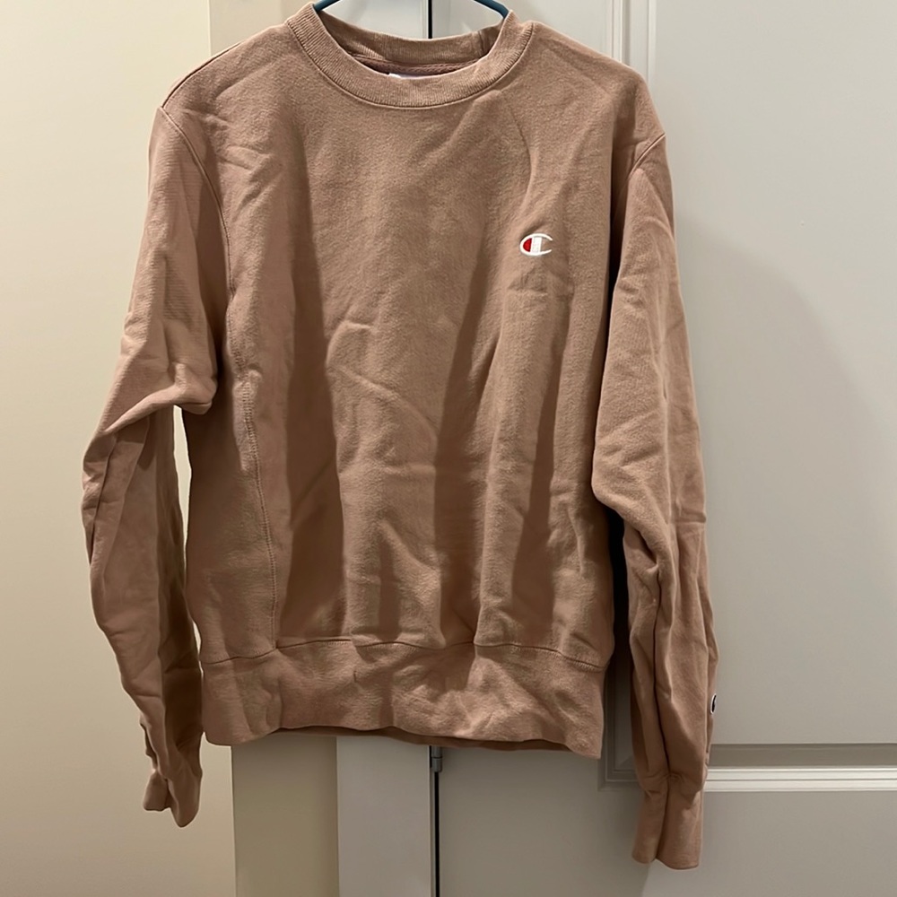 Women’s Champion sweatshirt